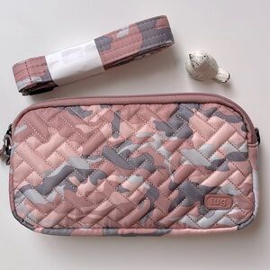 Lug Coupe XL With RFID Crossbody